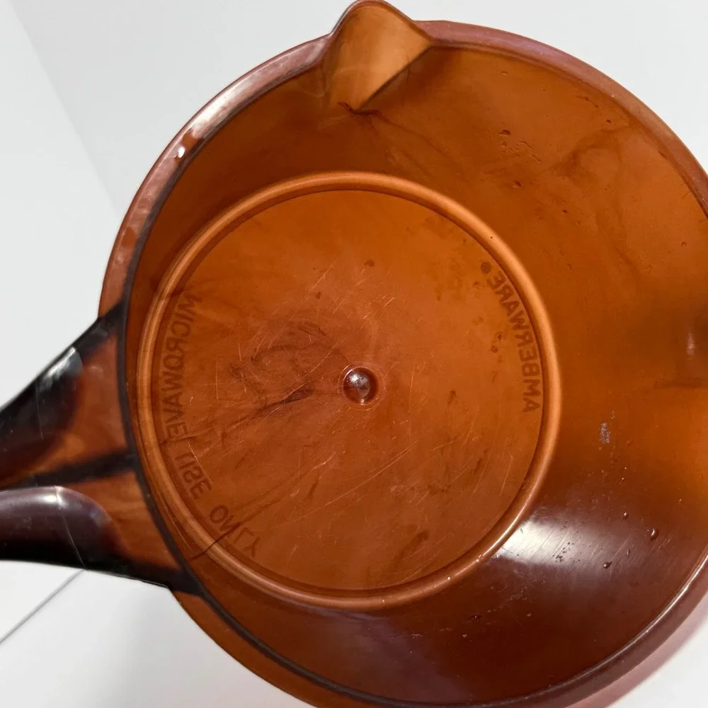 Vintage Amberware Microwave 4 Cups Set 2pc Brown Plastic Pour Spout